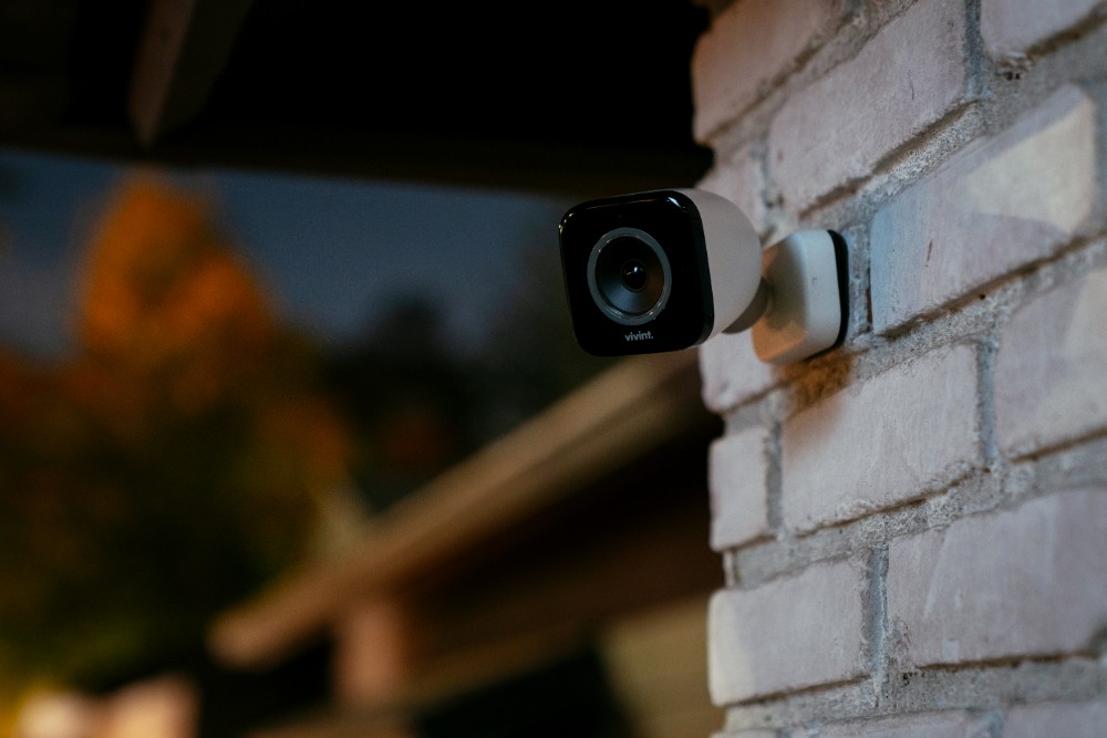 Some fantastic features of Outdoor camera which enforce you to install at your home